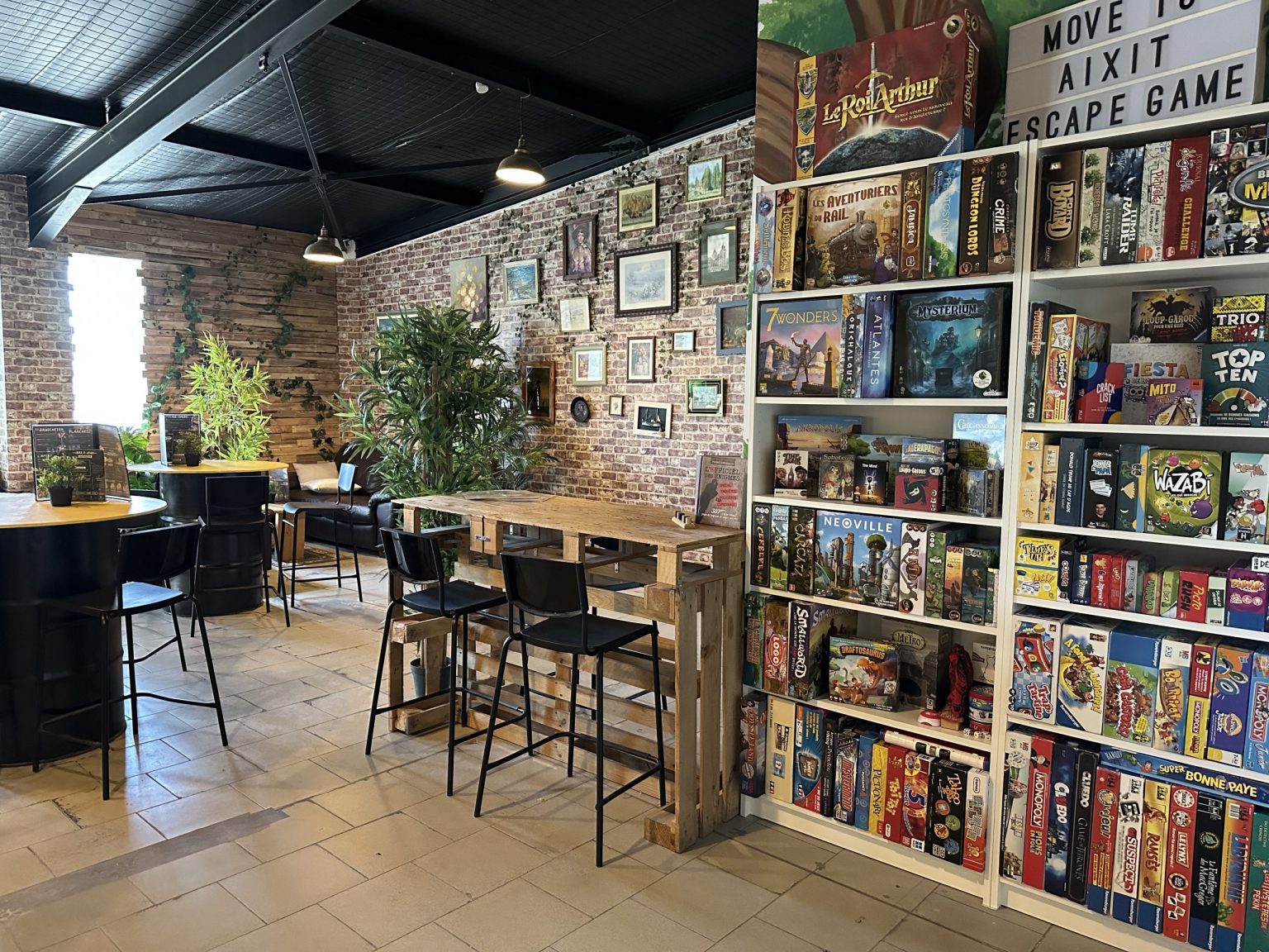MOVE TO AIXIT - Escape Game Aix-en-Provence / Les Milles